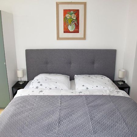 Apartman U Doktora Banska Bystrica Luaran gambar